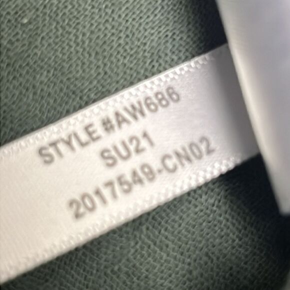 J. Crew Women’s Green Long Sleeve Super Soft Cotton Button Down Shirt- Size 6 - Picture 14 of 14